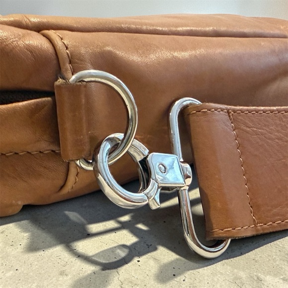 RUDSAK Tan Leather Laptop Bag - Structured & Professional - Picture 3 of 9